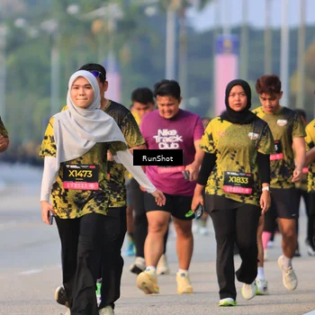 Runner Photo 6992851