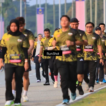 Runner Photo 6992866