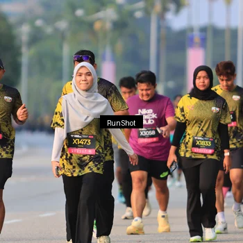 Runner Photo 6992870