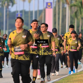 Runner Photo 6992880