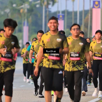 Runner Photo 6992884