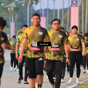 Runner Photo 6992886