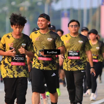 Runner Photo 6992891