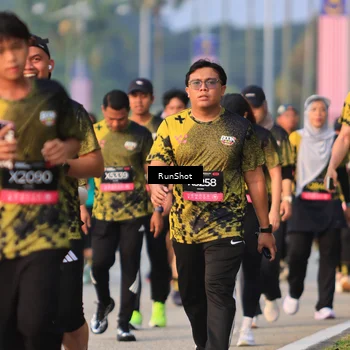 Runner Photo 6992895