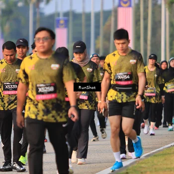 Runner Photo 6992898