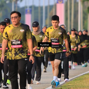 Runner Photo 6992901