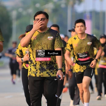 Runner Photo 6992917