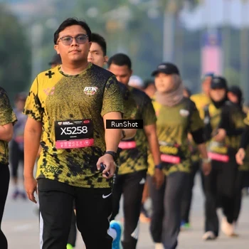 Runner Photo 6992922