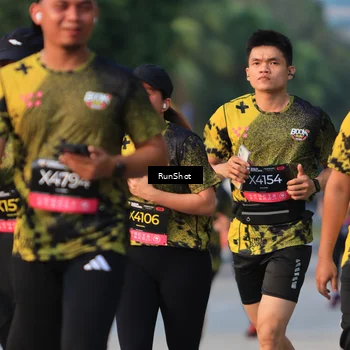 Runner Photo 6992924
