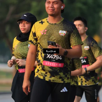 Runner Photo 6992927