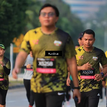 Runner Photo 6992932