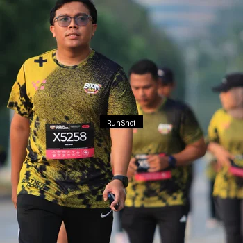 Runner Photo 6992940