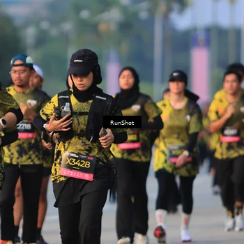 Runner Photo 6992961