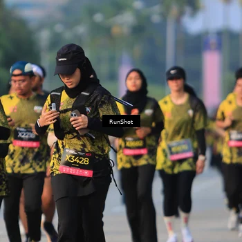 Runner Photo 6992962