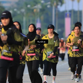 Runner Photo 6992967