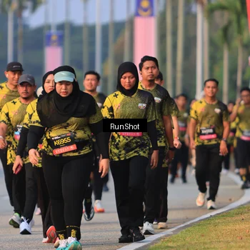 Runner Photo 6993020
