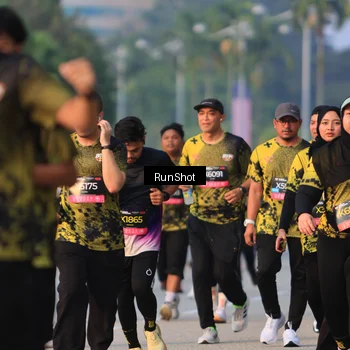 Runner Photo 6993027