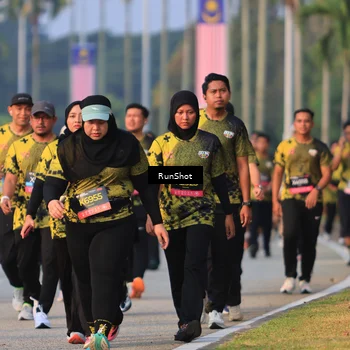 Runner Photo 6993043