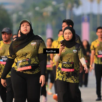 Runner Photo 6993061