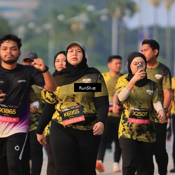 Runner Photo 6993062