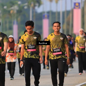 Runner Photo 6993096
