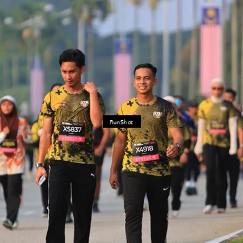 Runner Photo 6993097