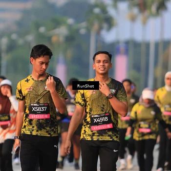 Runner Photo 6993111