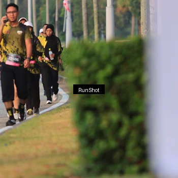 Runner Photo 6993142