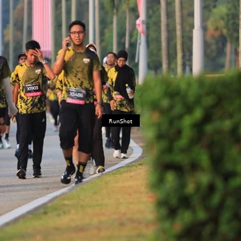 Runner Photo 6993143