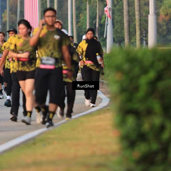Runner Photo 6993152