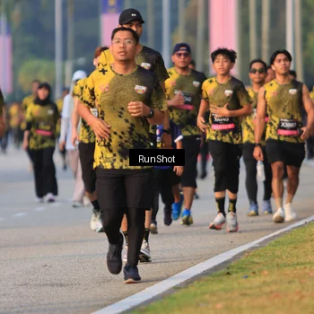 Runner Photo 6993197
