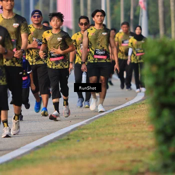 Runner Photo 6993201