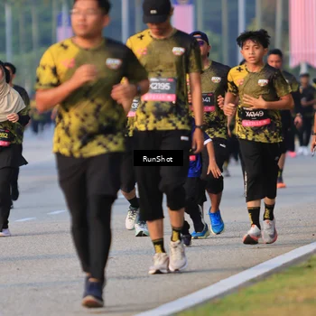 Runner Photo 6993210