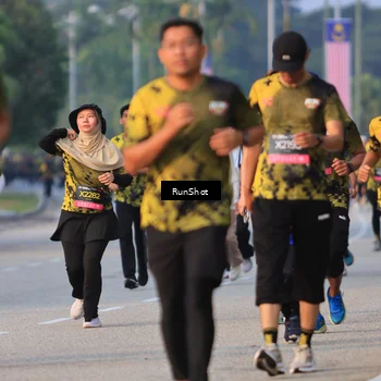 Runner Photo 6993216