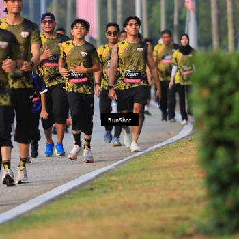 Runner Photo 6993223