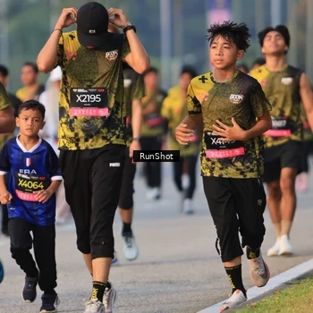 Runner Photo 6993235
