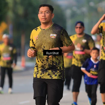 Runner Photo 6993253