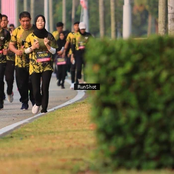 Runner Photo 6993302
