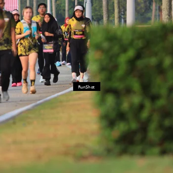 Runner Photo 6993357