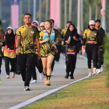 Runner Photo 6993374