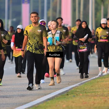 Runner Photo 6993379