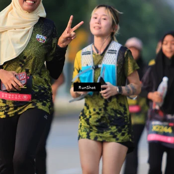 Runner Photo 6993472