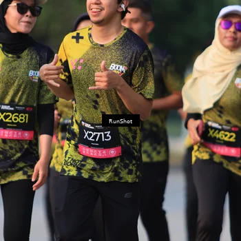 Runner Photo 6993483