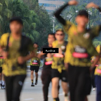 Runner Photo 6993491