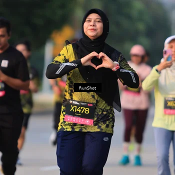Runner Photo 6993530
