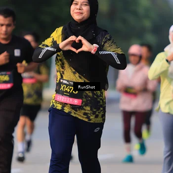 Runner Photo 6993539