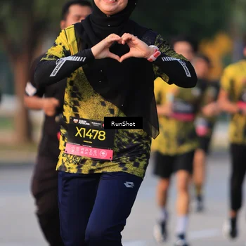 Runner Photo 6993548