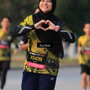 Runner Photo 6993552