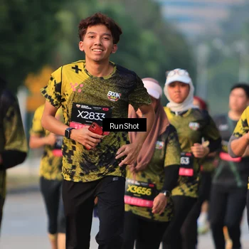 Runner Photo 6993560