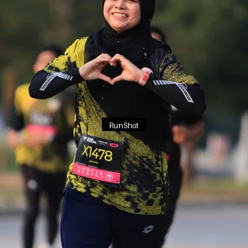 Runner Photo 6993570